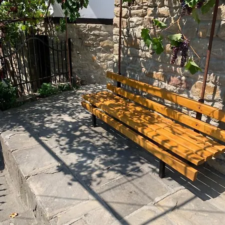 Appartamento Zdravets 2, In The Heart Of The Old *