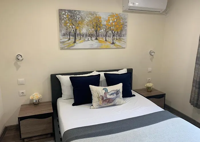 Apartment Zdravets 2, In The Heart Of The Old Veliko Tarnovo