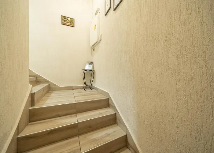 Apartment Zdravets 2, In The Heart Of The Old *