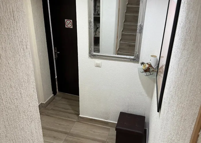 Zdravets 2, In The Heart Of The Old Apartment Veliko Tarnovo